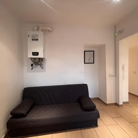 Zoe 4 公寓 *